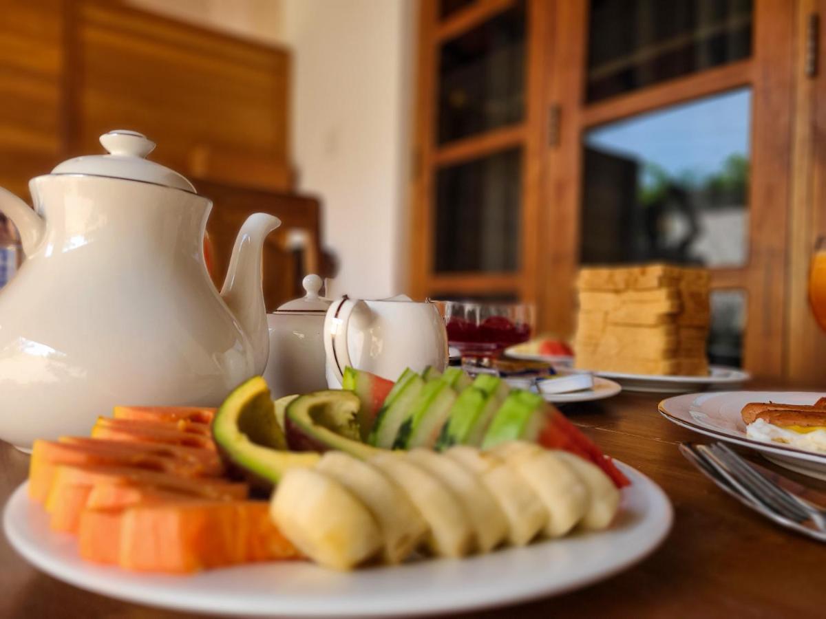 Woodholic Homestay Сігірія Екстер'єр фото