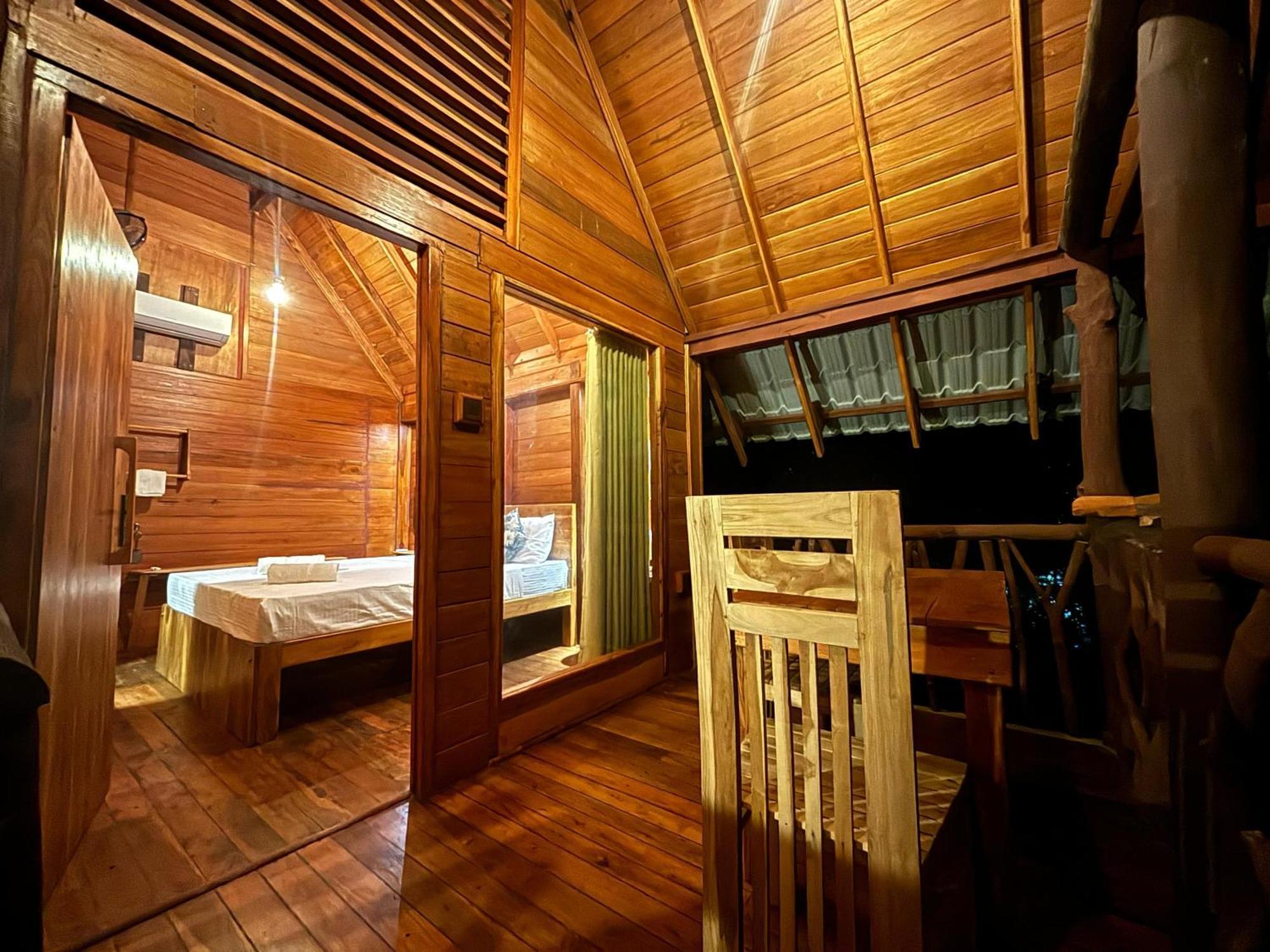 Woodholic Homestay Сігірія Екстер'єр фото